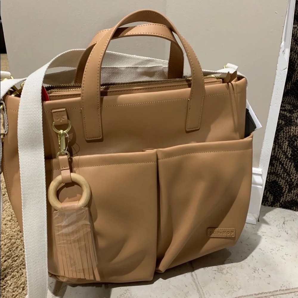 NWOT Skip Hop Diaper Bag